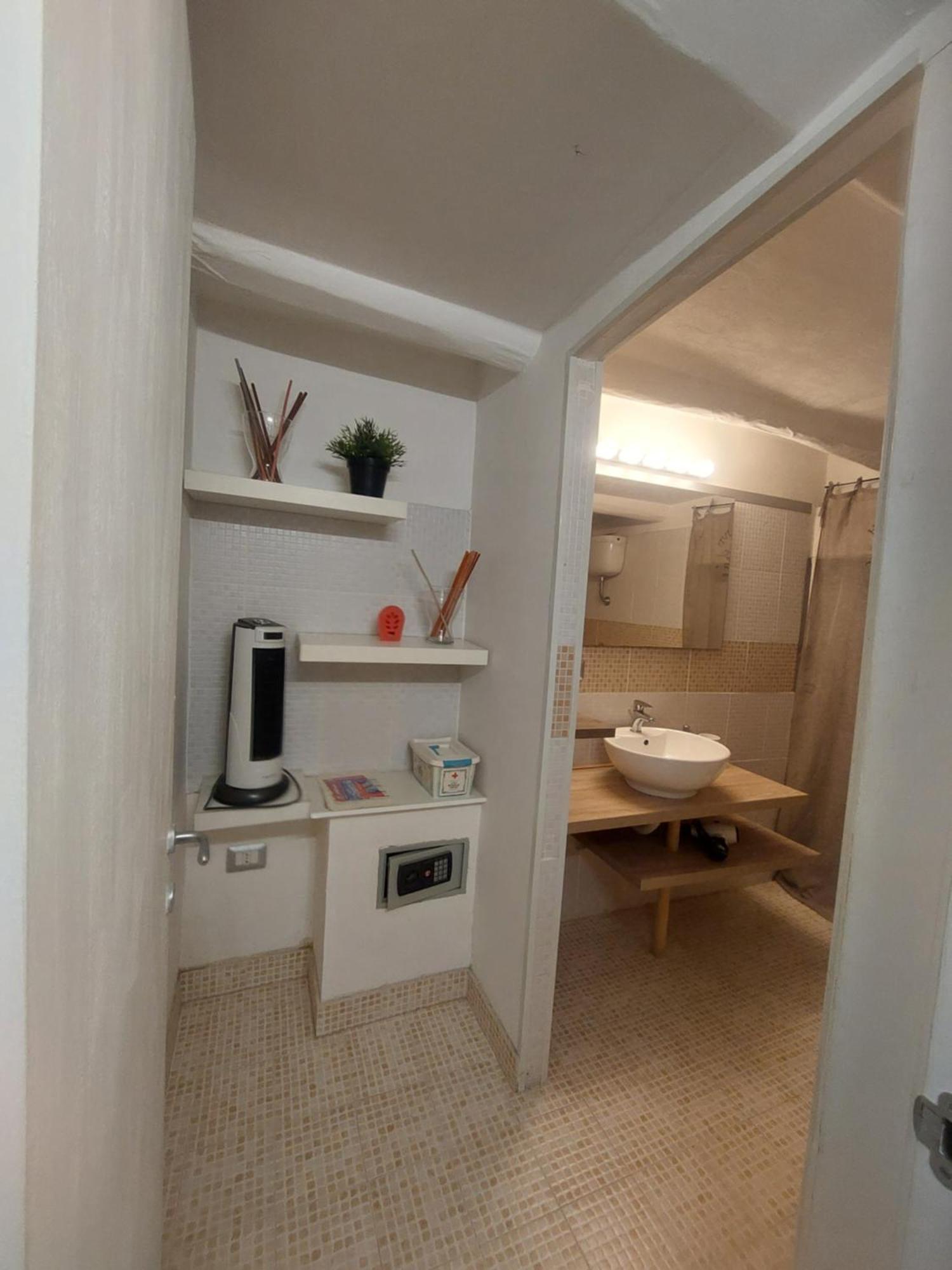 Be Blu Apartment เนเปิลส์ ภายนอก รูปภาพ