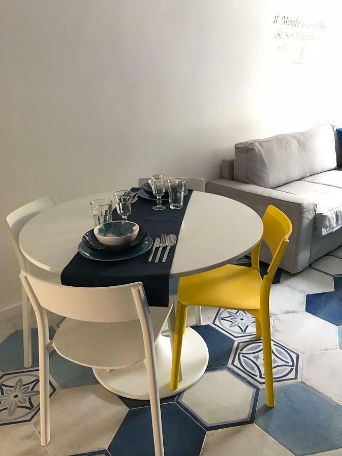 Be Blu Apartment เนเปิลส์ ภายนอก รูปภาพ